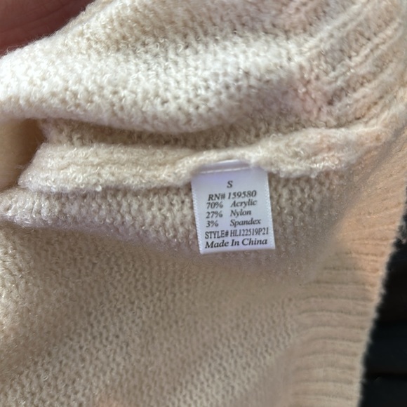 PINK LILY | Striped Knitted Sweater - Picture 6 of 7